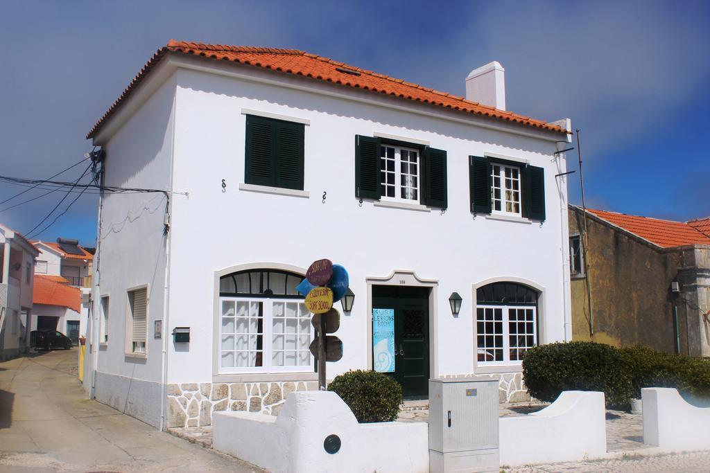 Foz Surfcamp Hotel Foz do Arelho Eksteriør billede